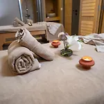 Sarezya Luxury Boutique