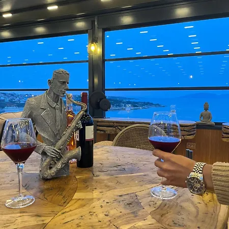 Sa'rezya فندق Çeşme