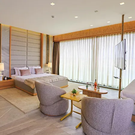 Sarezya Luxury Boutique Çeşme