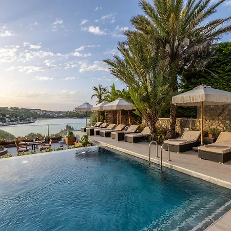 Sarezya Luxury Boutique 3*