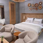 Sarezya Luxury Boutique Hotel
