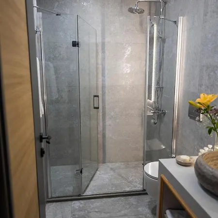 Ξενοδοχείο Sa'rezya