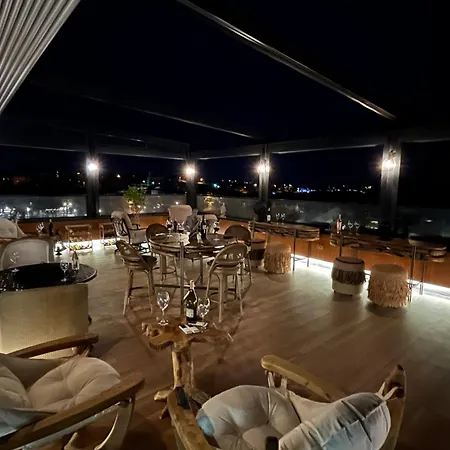 萨雷兹亚酒店 Çeşme