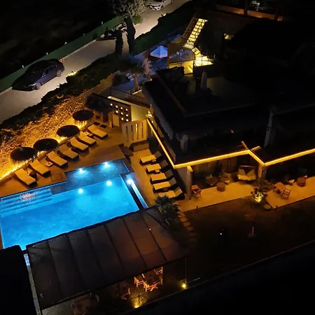 萨雷兹亚酒店 3* Çeşme